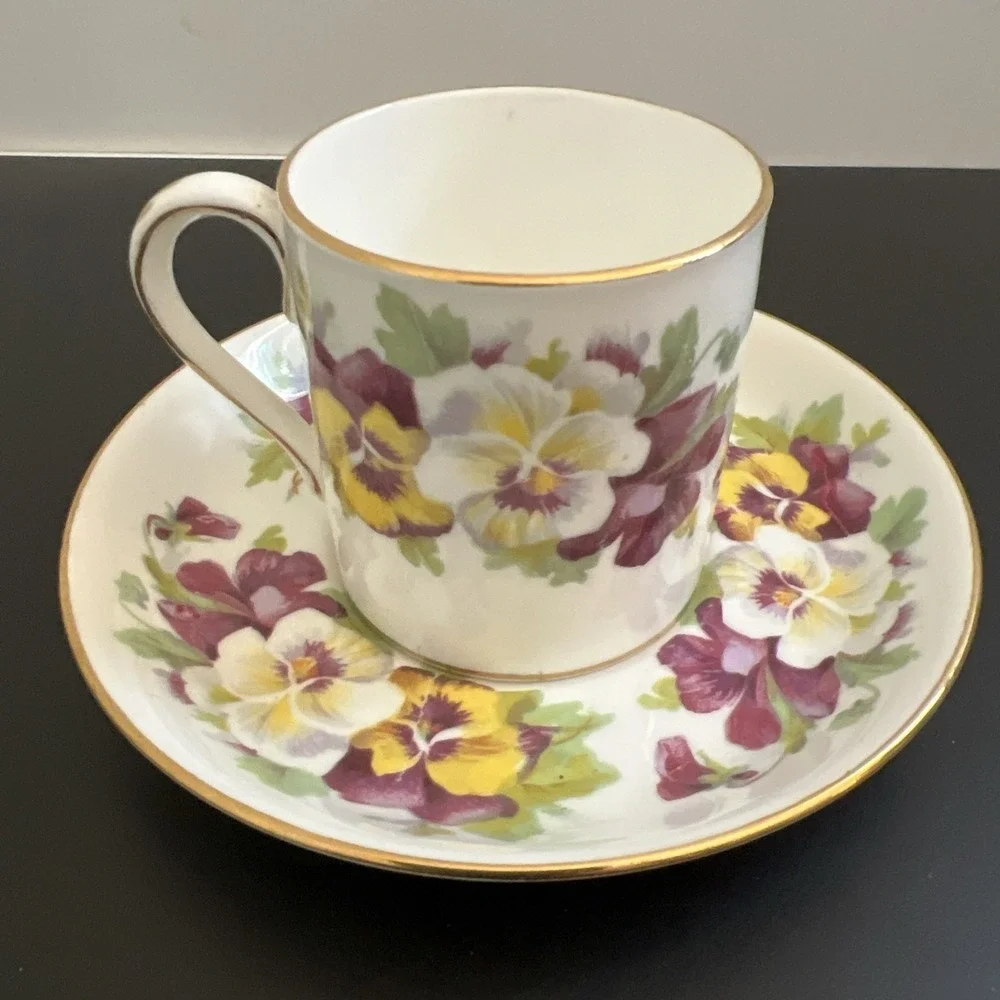 Vintage Demitasse Tea Cup‎ and Saucer Crown Staffordshire Violet